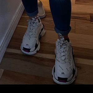 Balenciaga shoes like new